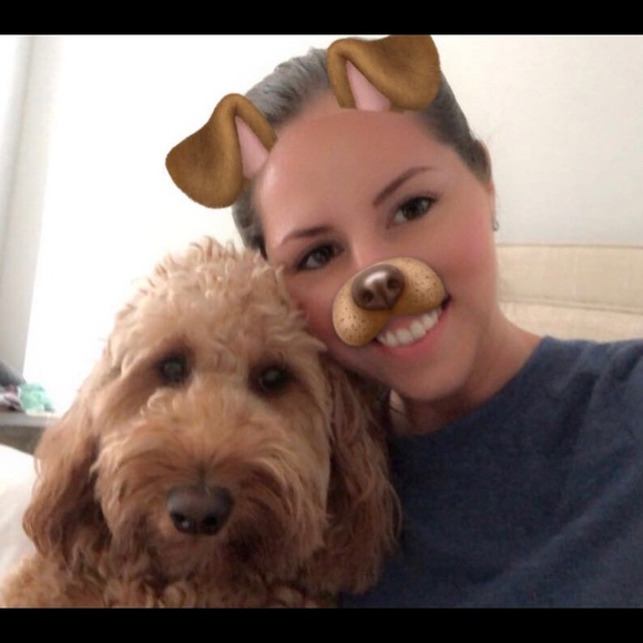 Meet your Posher, Emily - Picture 6 of 6